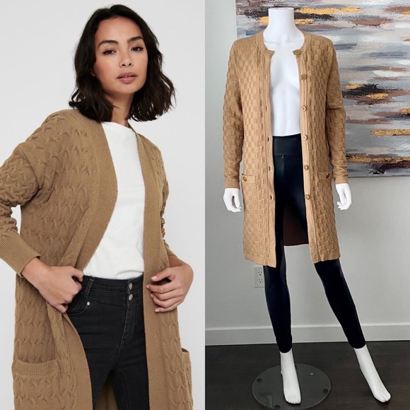 Banana Republic Sweaters - BANANA REPUBLIC Textured Knit Button Down Cardigan